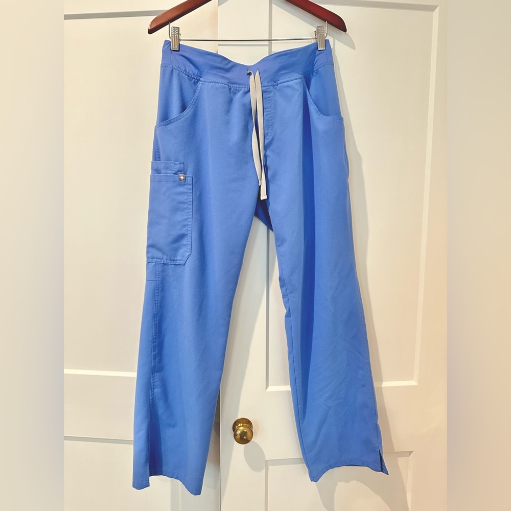 Figs Kade cargo Ceil blue